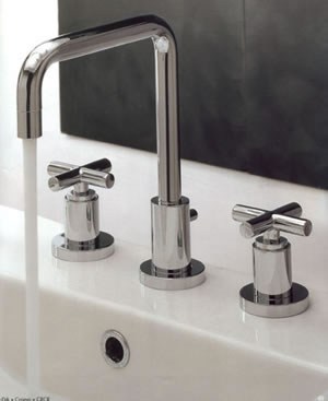 Armaturen, Duschbrausen, Waschbecken